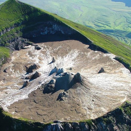 Mount_Oldonyo_Lengai_12